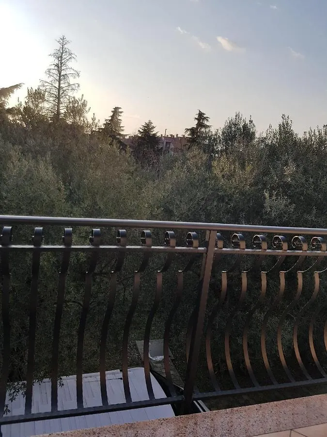 Apartment Mit Balkon Porec