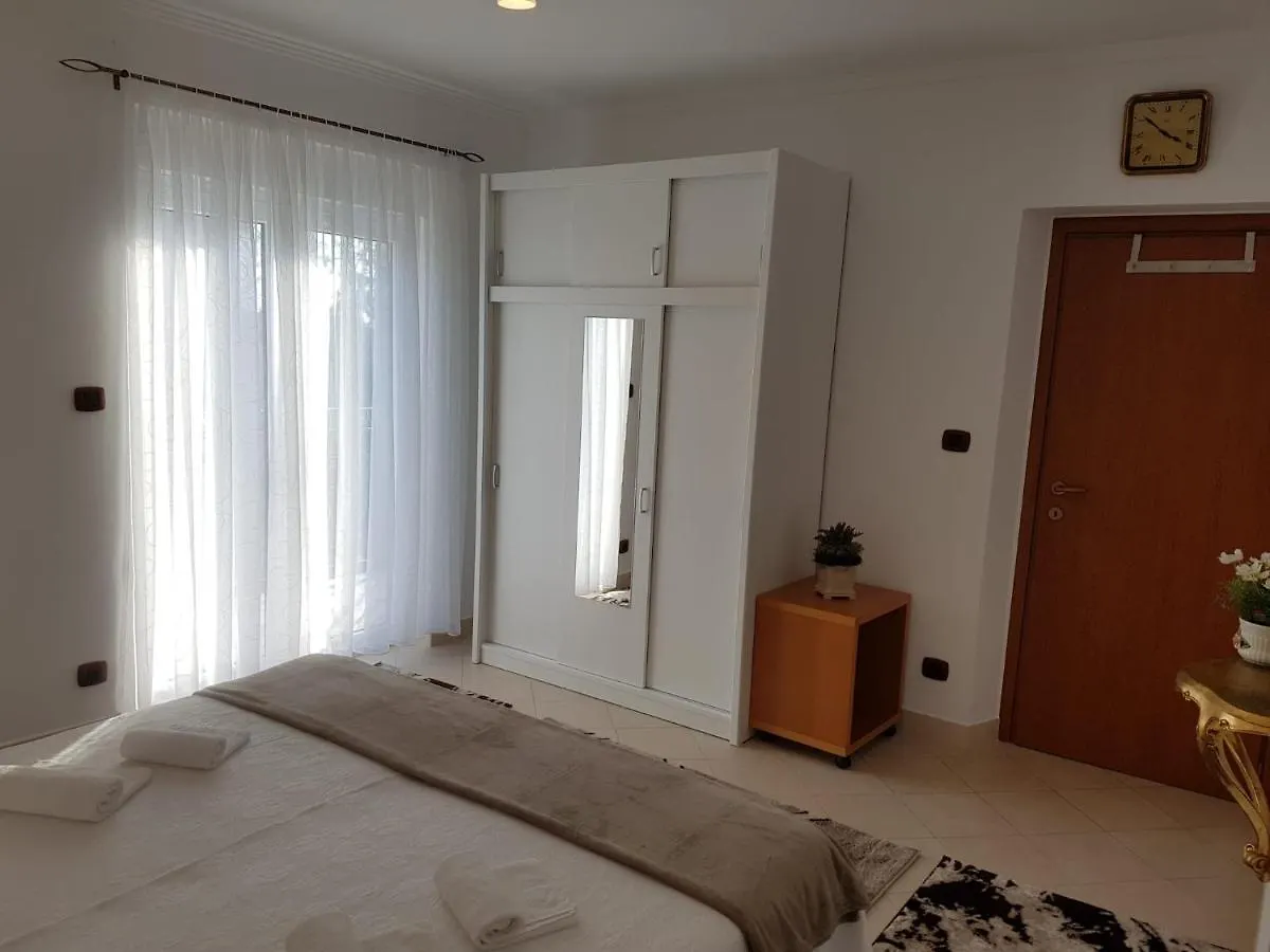 Apartment Mit Balkon Porec Croatia